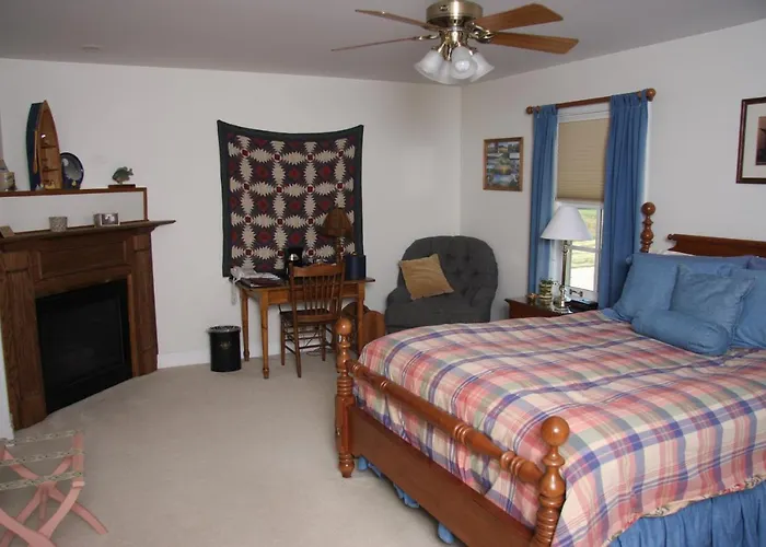 Brightwood Couette-café 3*